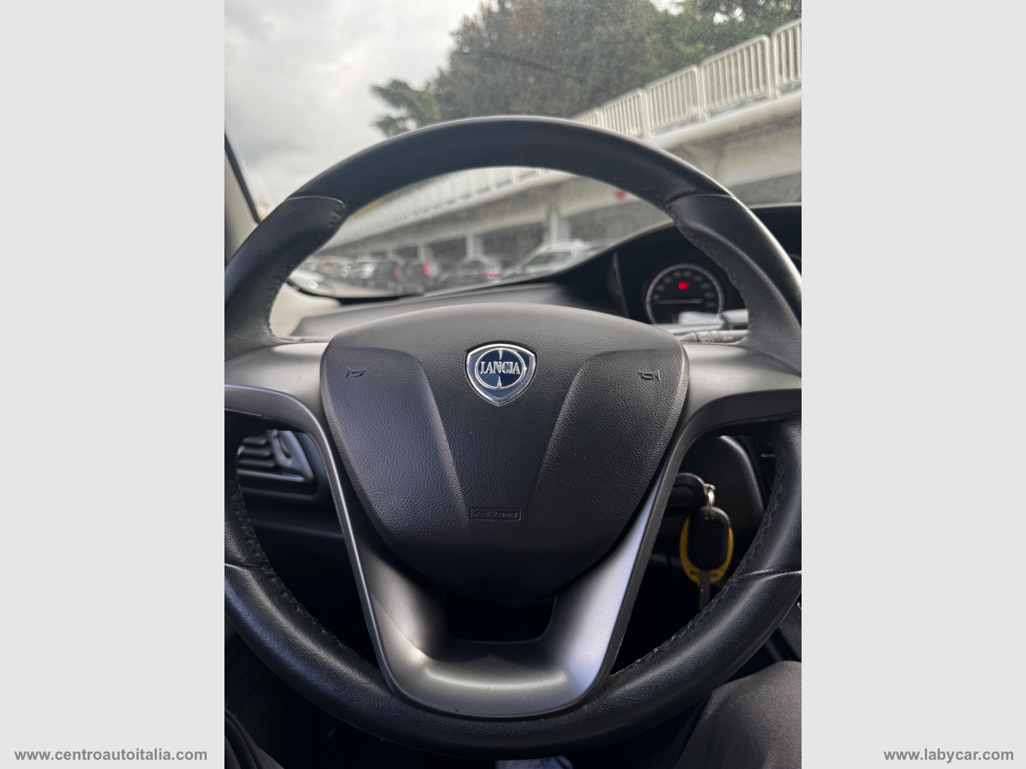 Ypsilon 1.2 69 CV 5p. S&S Platinum - immagine 34
