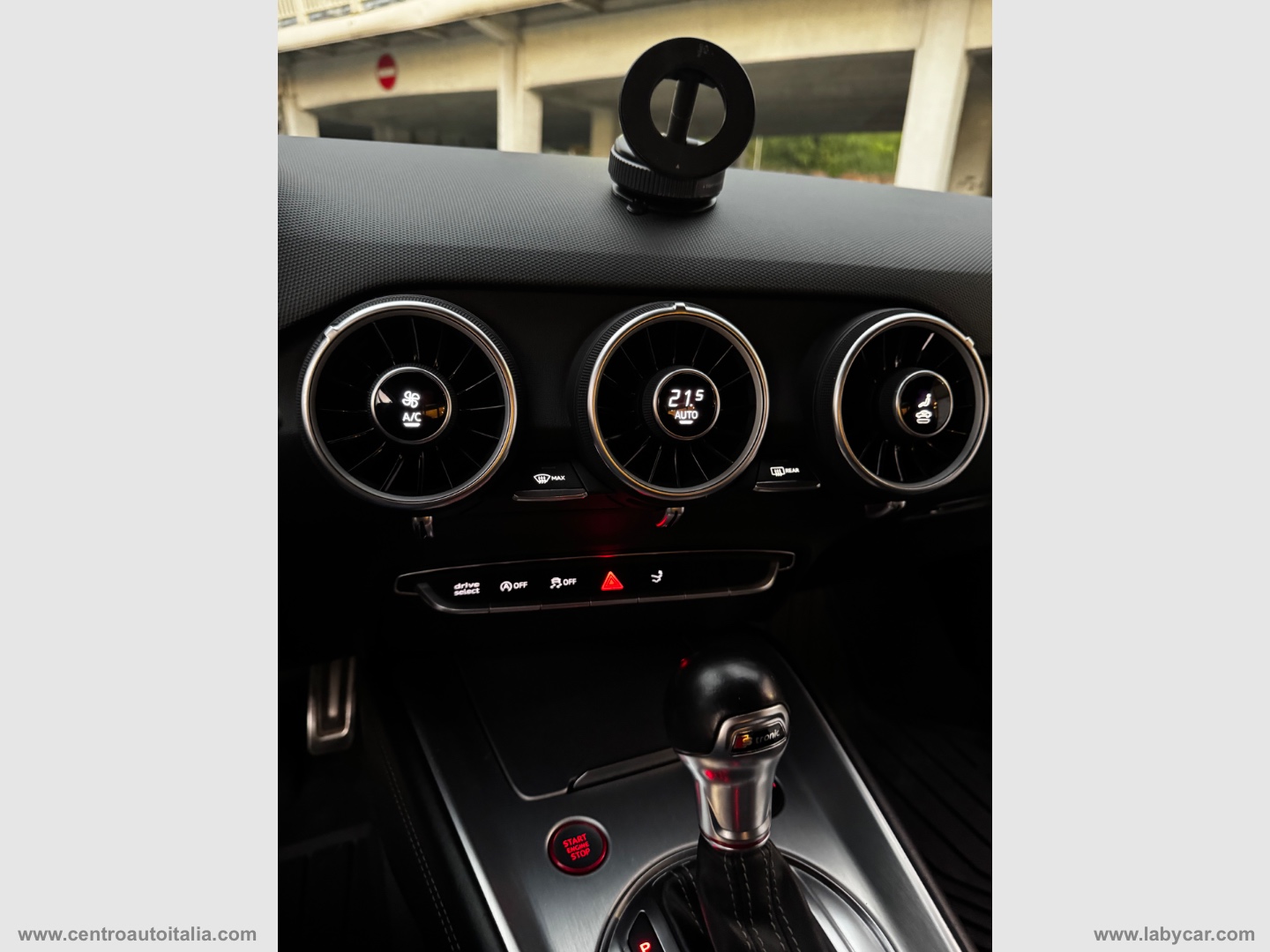 TTS Coupé 2.0 TFSI 310CV quattro S tr. - immagine 34