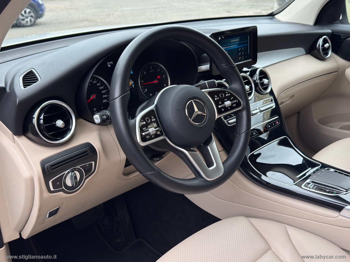 GLC 200 d 4Matic Executive - immagine 35