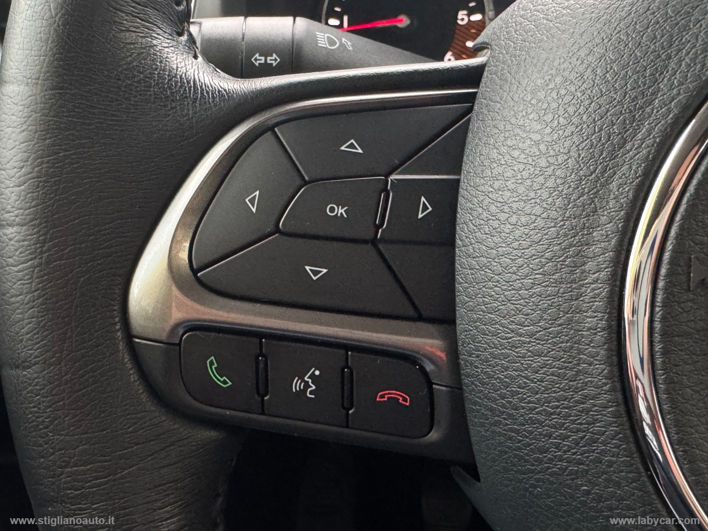 Renegade 1.6 Mjt 120CV Limited - immagine 35