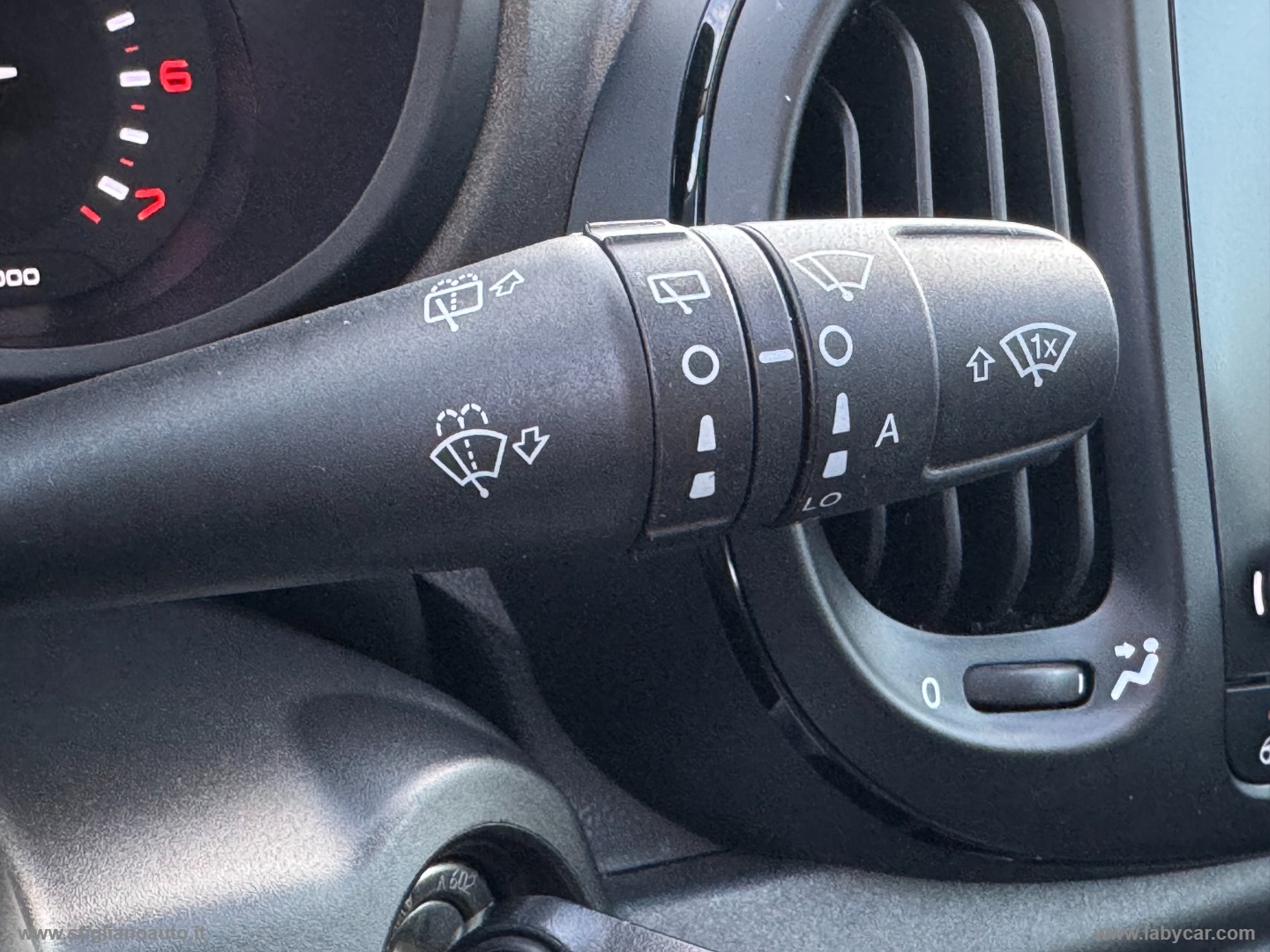 500L 1.3 MJT 95 CV Cross TETTO - immagine 35