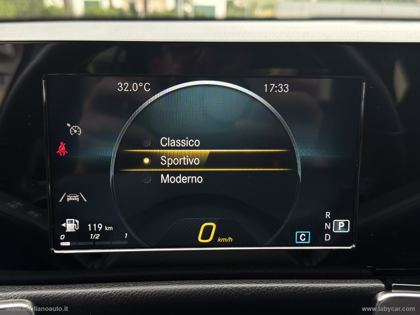 GLB 220 d Automatic 4Matic Sport - immagine 35