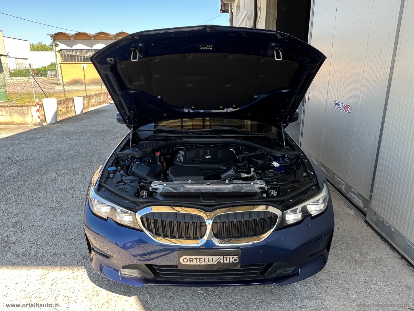 318d Touring Business Advantage aut. - immagine 35