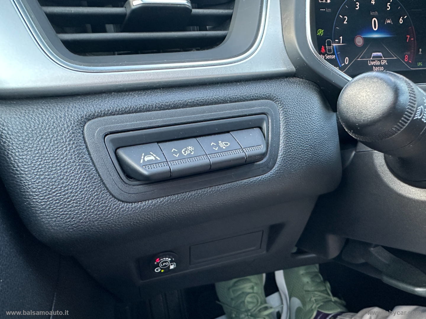 Captur TCe 12V 100 CV GPL FAP Intens - immagine 35
