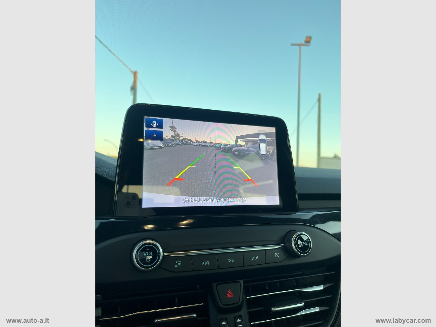 Focus 1.5 EcoBlue 120CV aut. SW ST-LINE - immagine 35