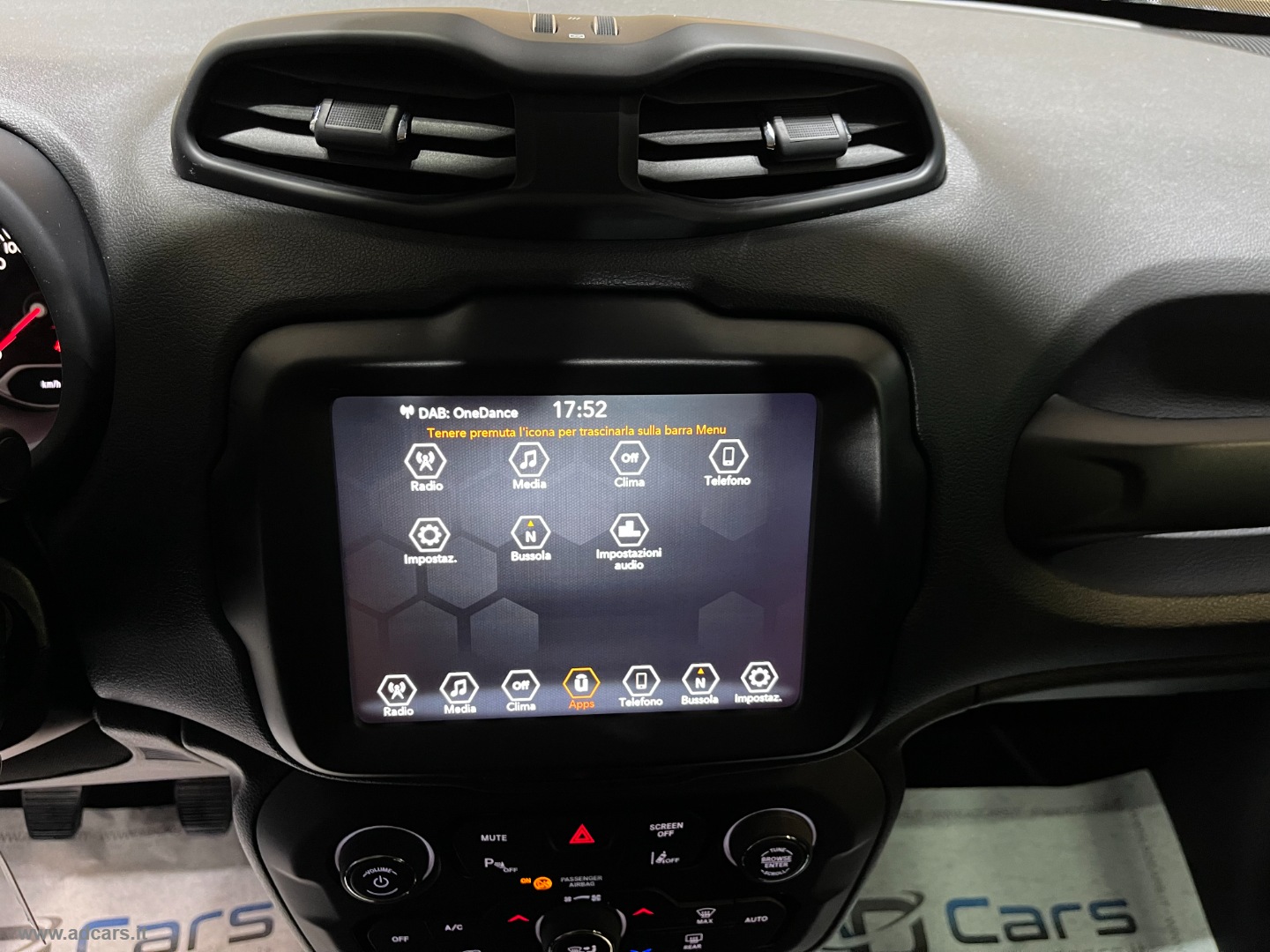 Renegade 1.0 T3 Limited *NEOPATENTATI*BENZINA* - immagine 35