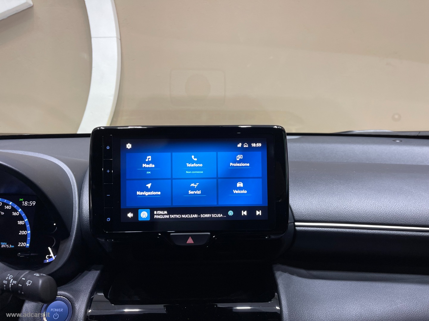 Yaris Cross 1.5 Hyb. 5p. E-CVT AWD Trend *4X4*NEOPATENTATI* - immagine 35