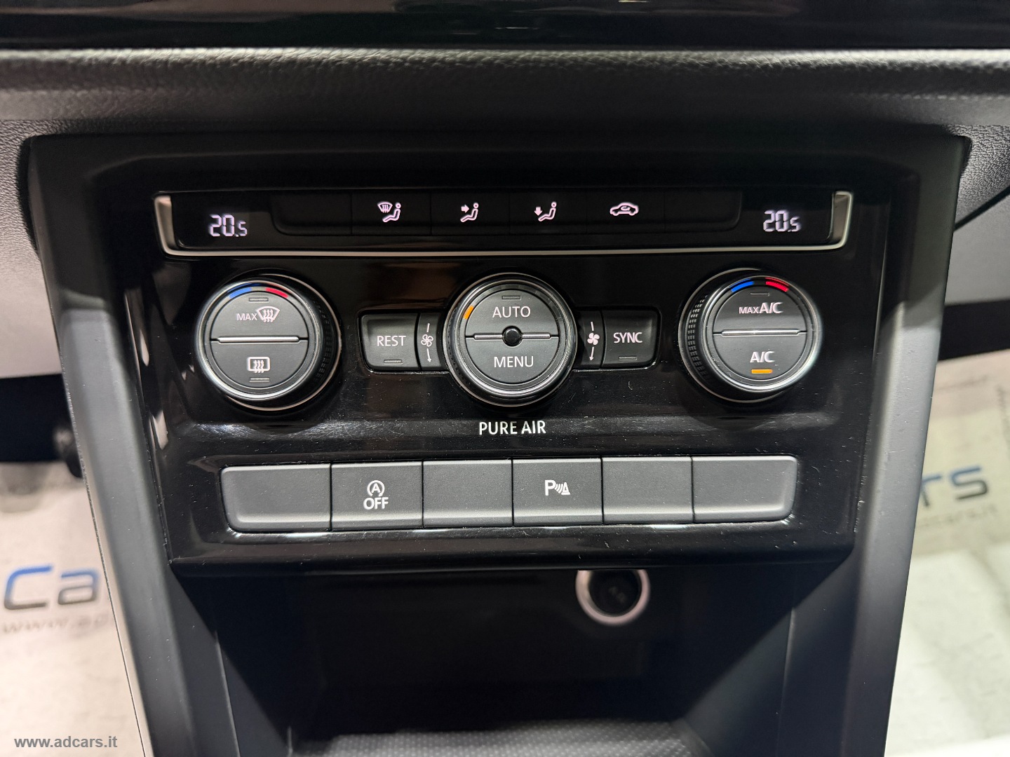 Touran 1.6 TDI Comfortline BMT *7 POSTI*SENSORI*NAVI* - immagine 35