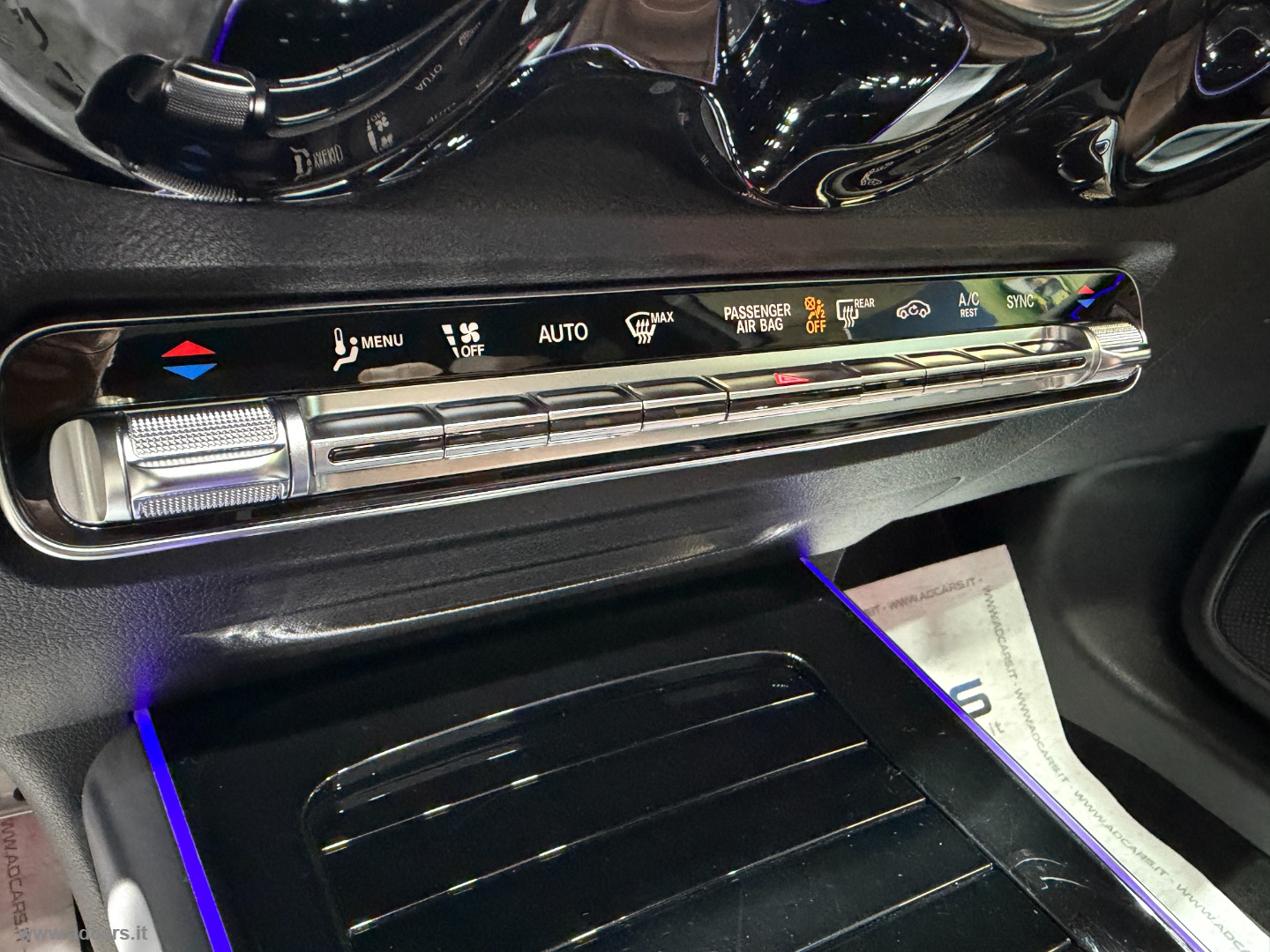 GLB 220 d Automatic 4Matic AMG LINE - immagine 35