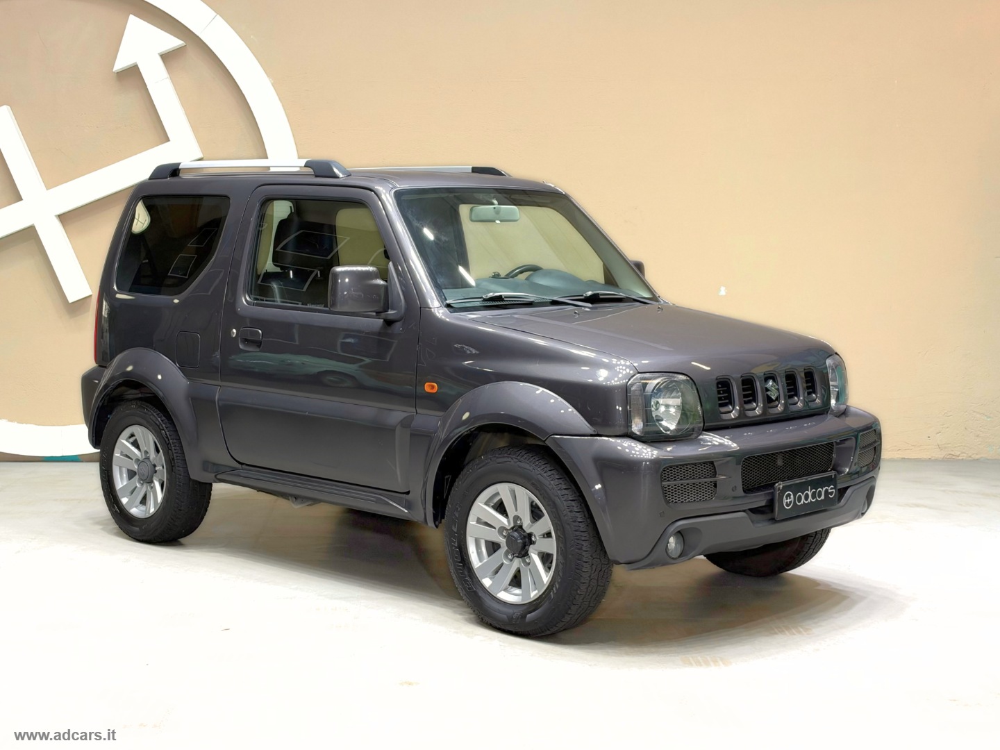 Jimny 1.3 4WD A/T Evolution *GPL*CAMBIO AUT.*SENSORI* - immagine 35