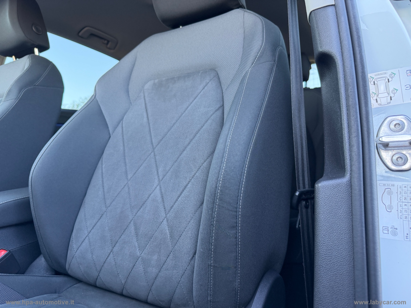 Golf 1.5 TSI 150CV Style NAVI IQ-LIGHT RETROCAMERA - immagine 35