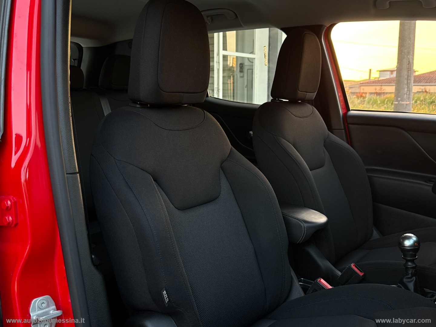 Renegade 1.6 Mjt 130CV Longitude - immagine 35
