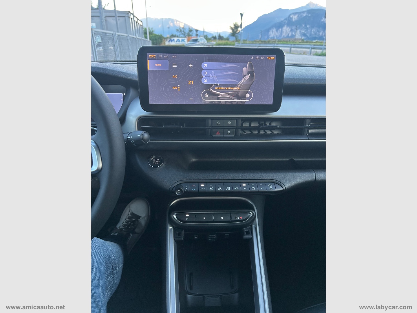 Avenger 1.2 Turbo 110CV e-Hybr. Summit VERNICE BICOLORE GRIGIO STORM/TETTO NERO - immagine 35