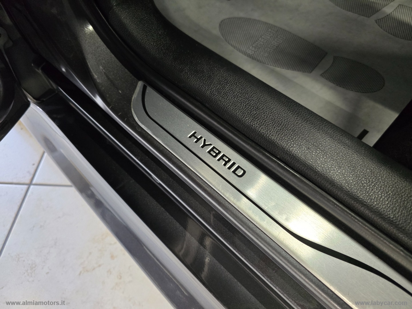 Yaris 1.5 Hybrid 5p. Lounge - immagine 35