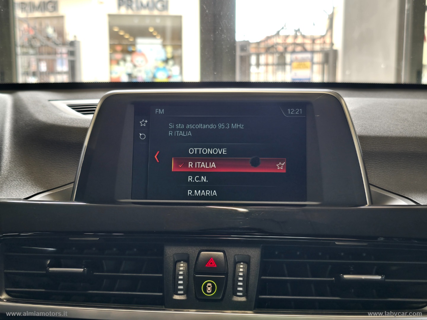 X1 sDrive18d xLine - immagine 35