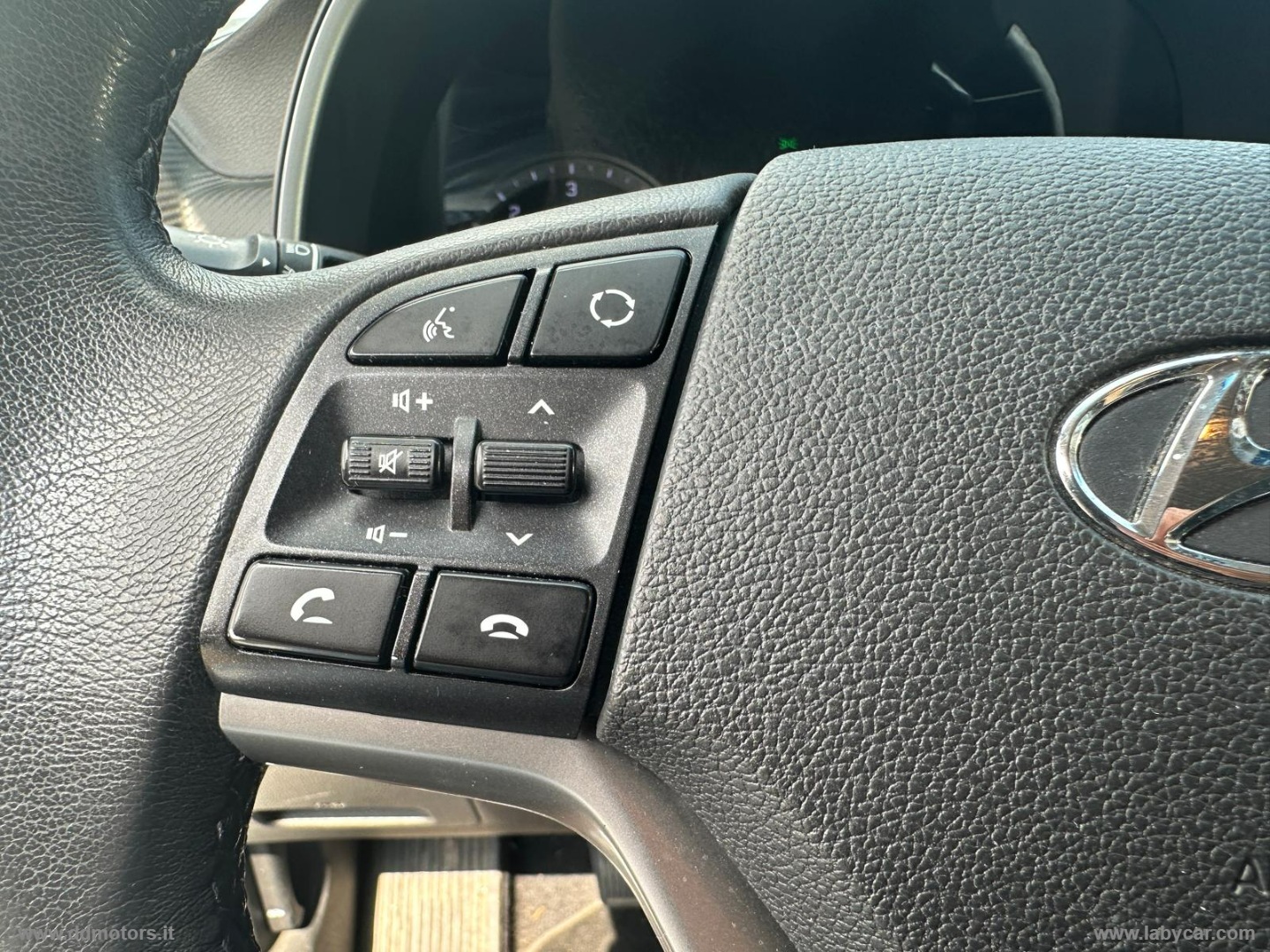 Tucson 1.6 CRDi Exellence *NEOPATENTATI* - immagine 35