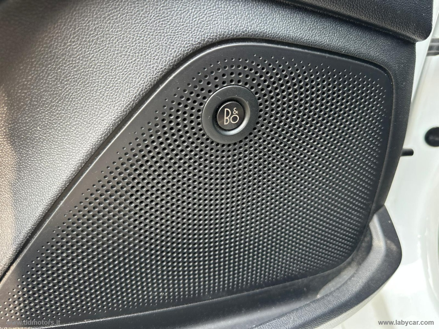 Fiesta 1.0 Ecob. Hybrid 125 5p. ST-Line *ST LINE* - immagine 35