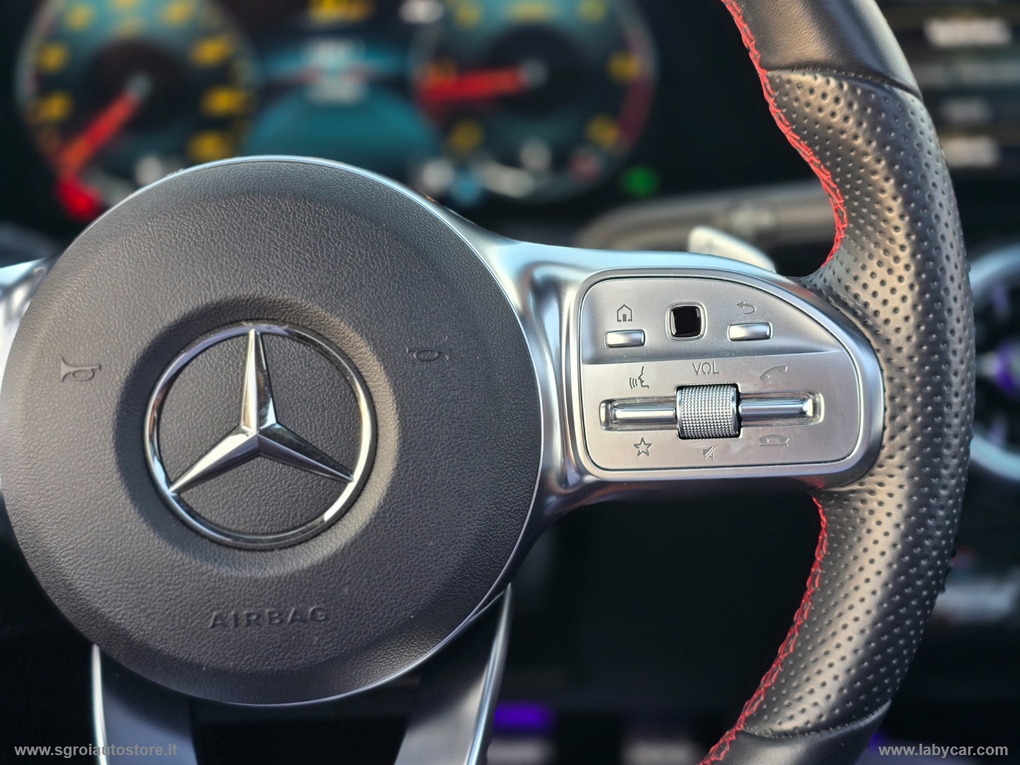 GLA 220 d Automatic AMG Premium TETTUCCIO - immagine 35