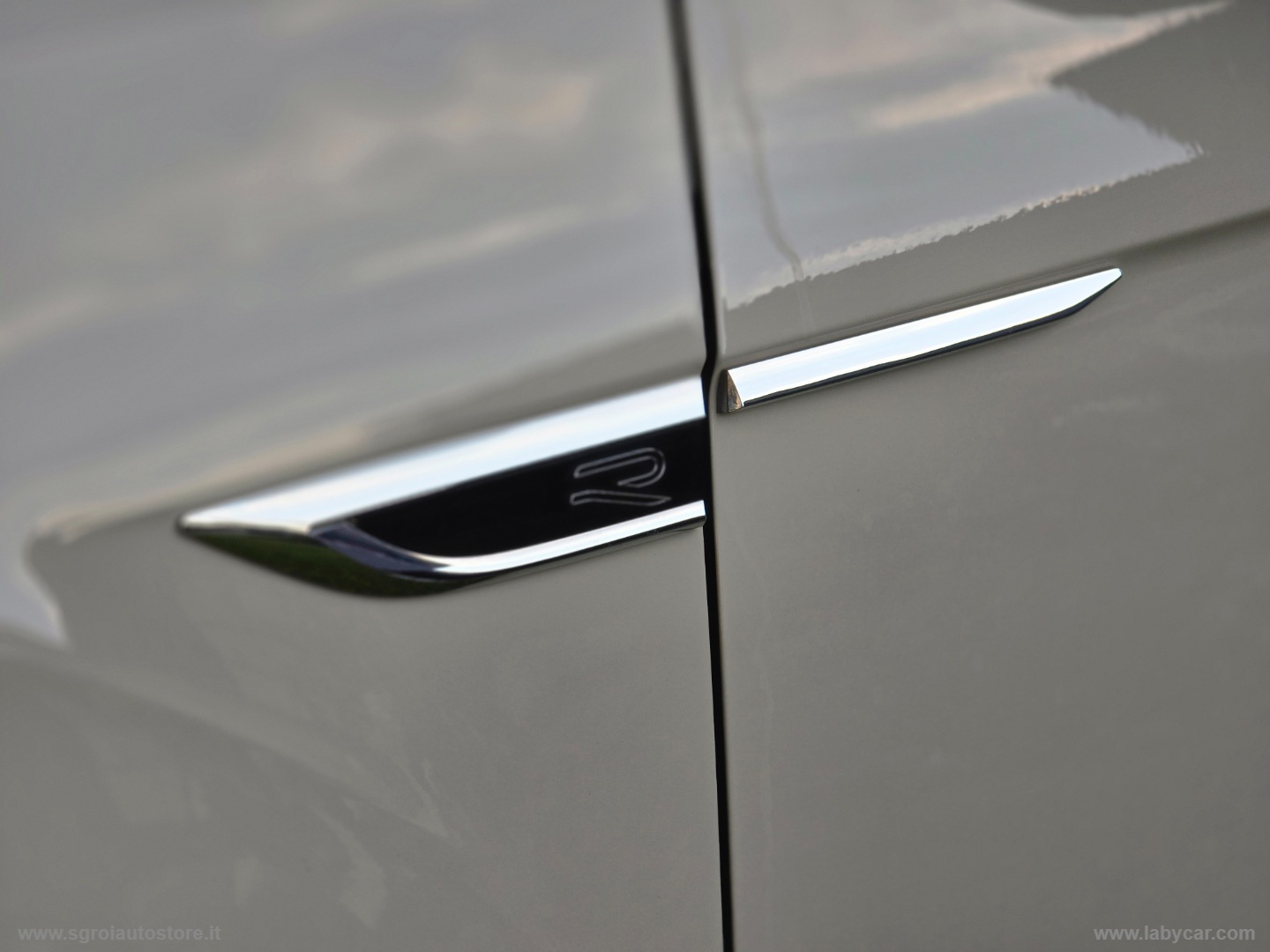 T-Roc 2.0 TDI SCR R-Line - immagine 35