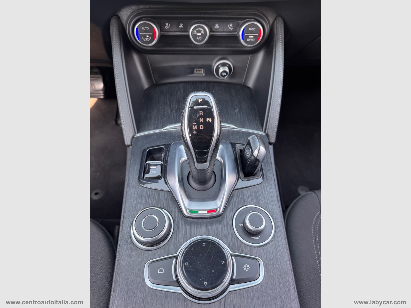 Stelvio 2.2 T.diesel 160CV AT8 RWD Bus. AUTOCARRO + IVA . - immagine 35