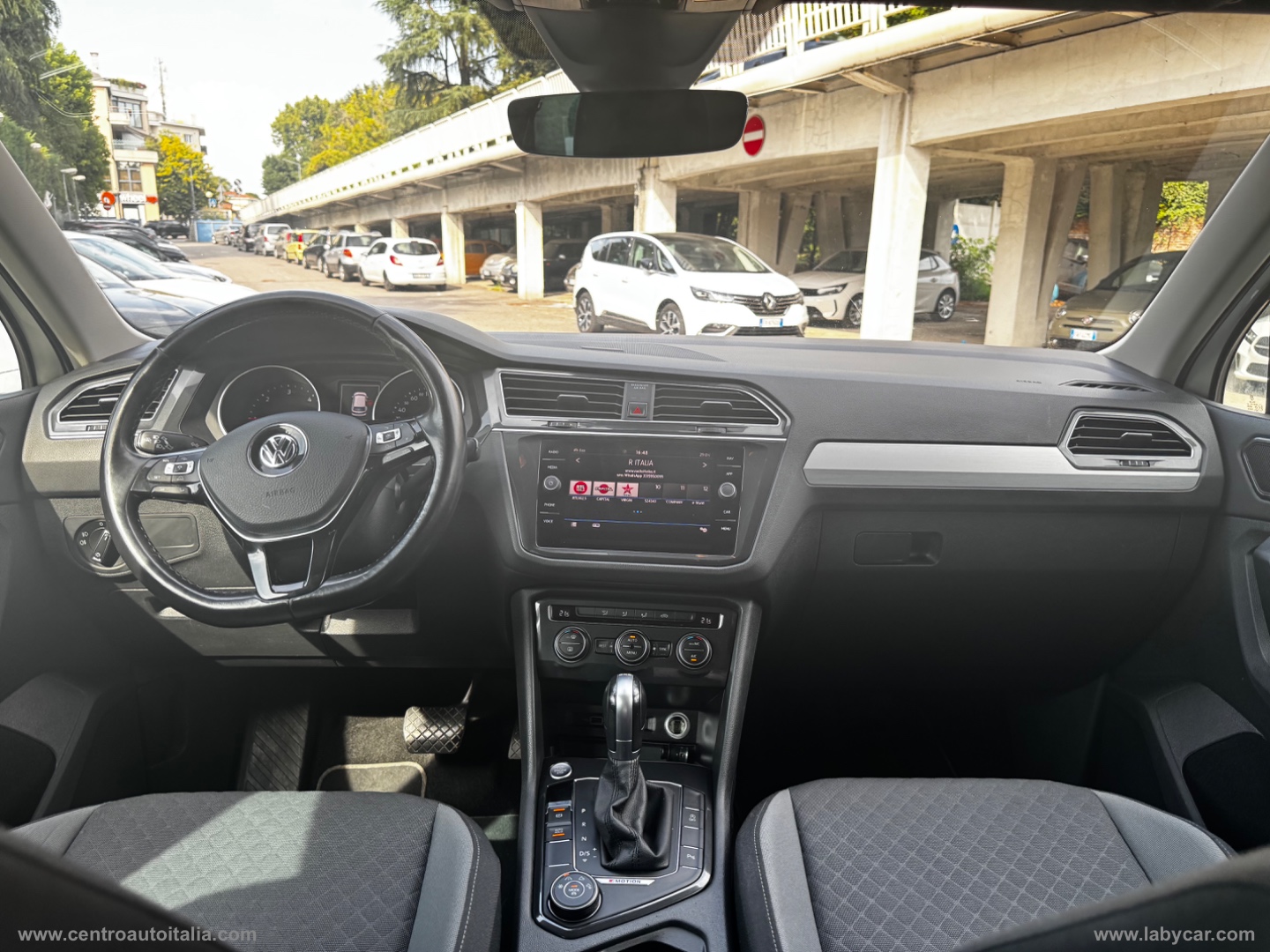 Tiguan 2.0 TDI DSG 4MOTION Advanced BMT - immagine 35