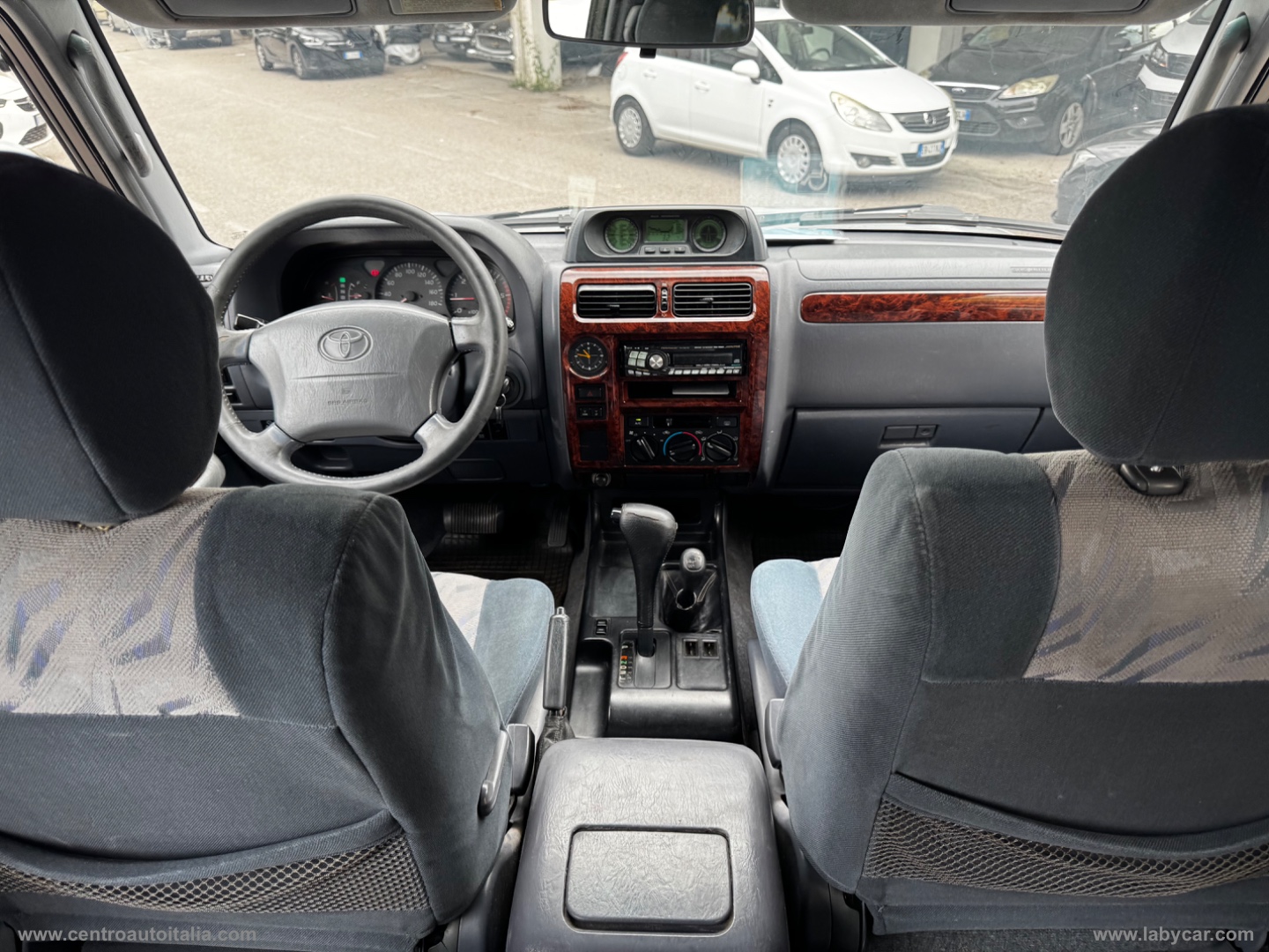 Land Cruiser 3.0 TD 3p. KZJ90 GX - immagine 35