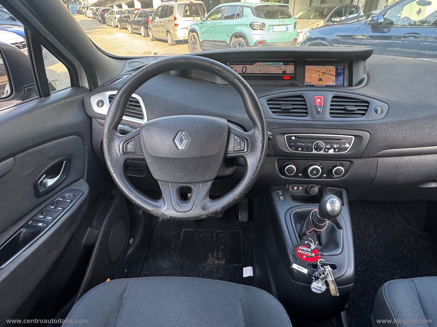 Scénic X-Mod 1.5 dCi 110 CV Luxe - immagine 35