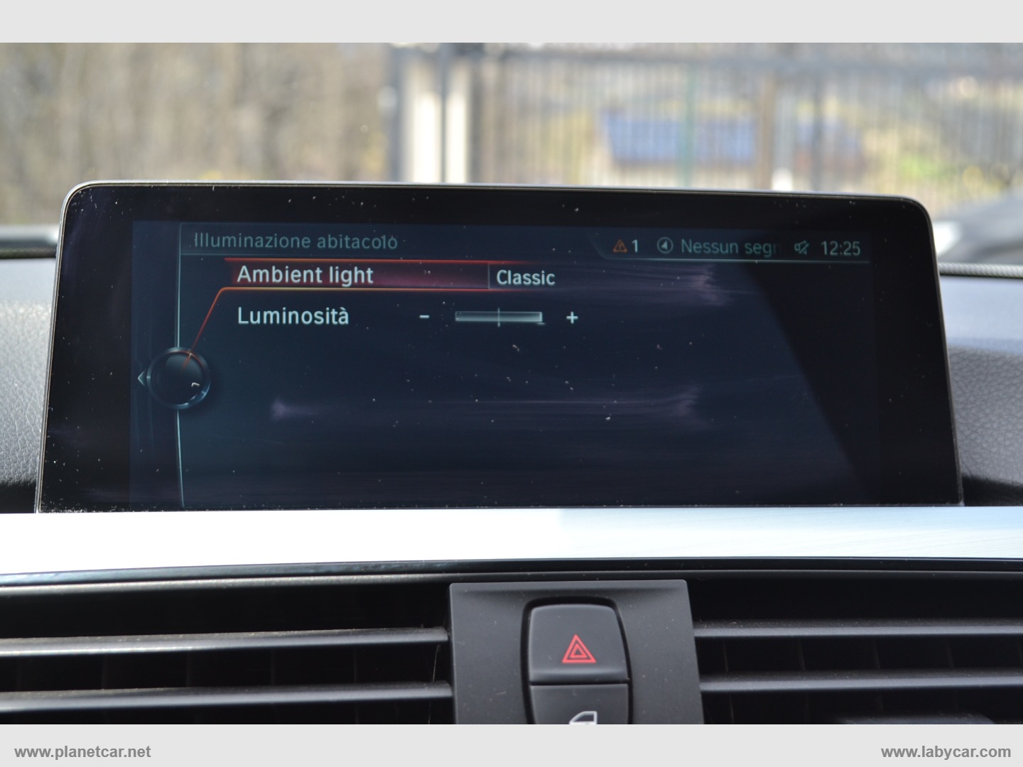 320d xDrive Touring Sport - immagine 36