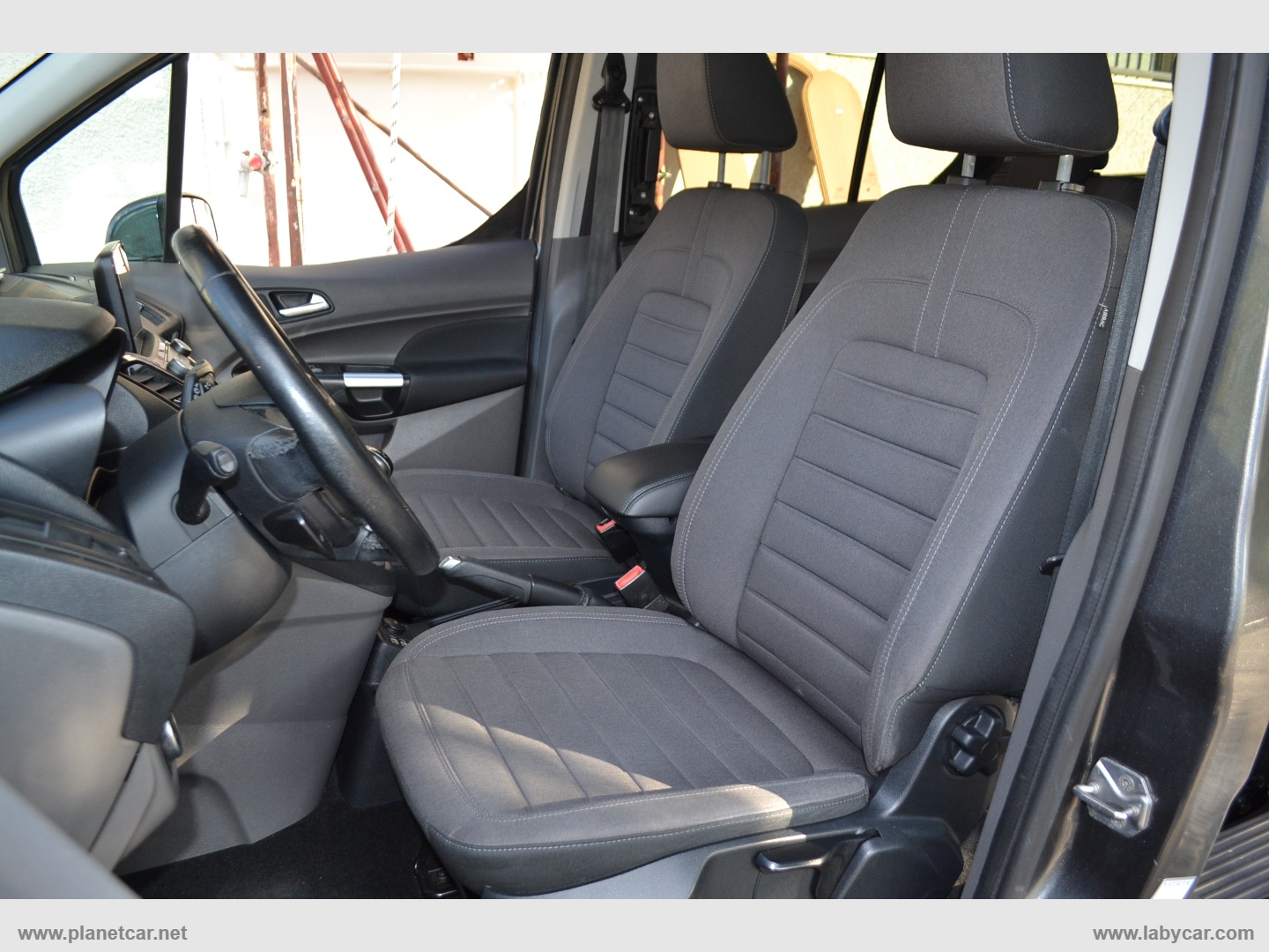 Gran Tourneo Connect 1.5 TDCi 120CV Tit. - immagine 36