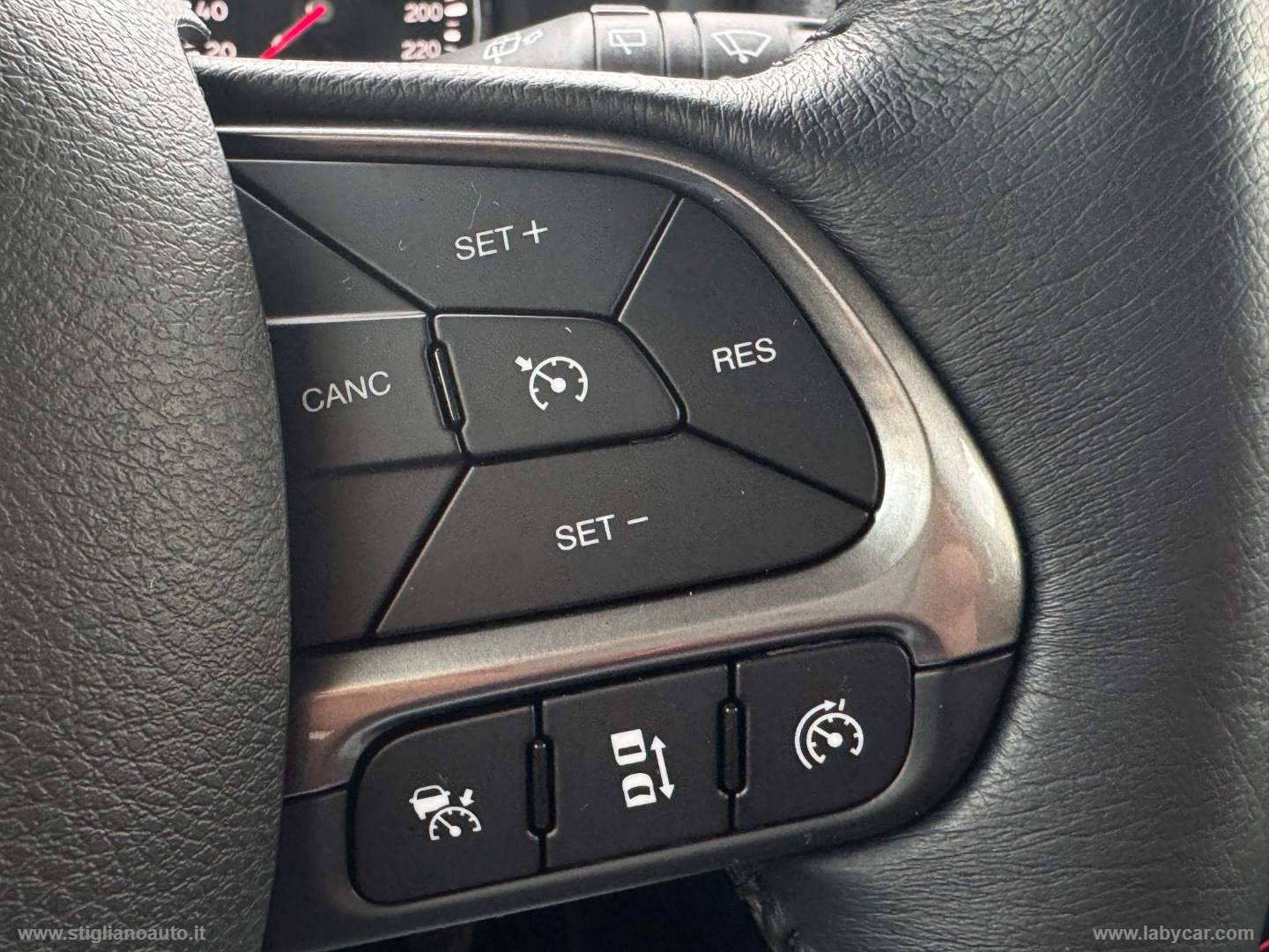 Renegade 1.6 Mjt 120CV Limited - immagine 36