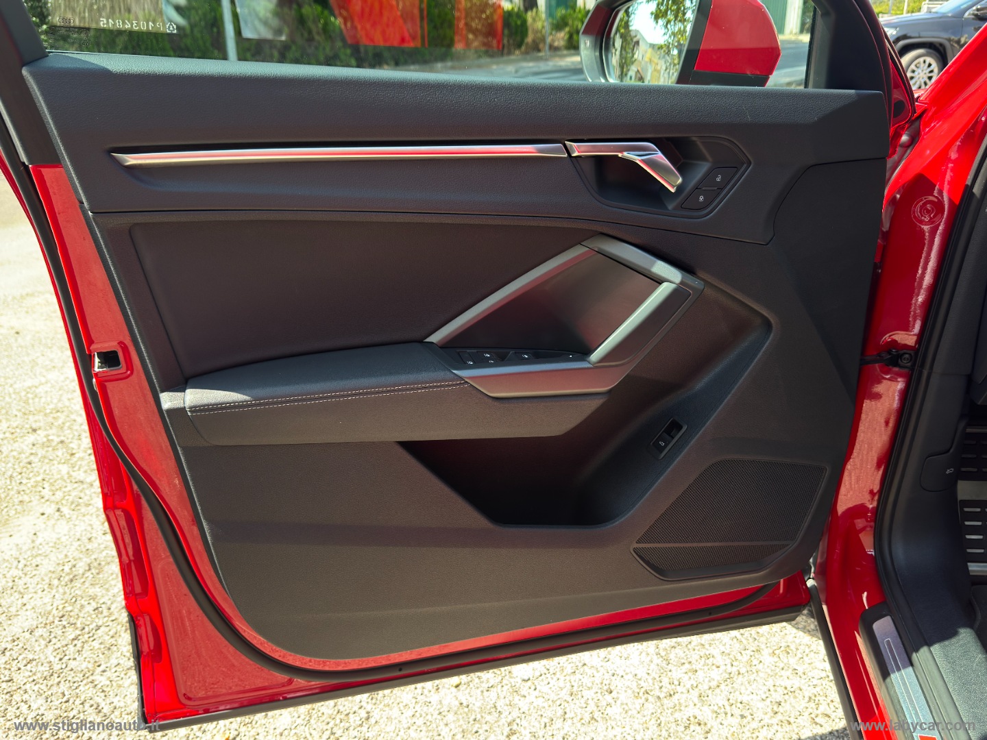Q3 SPB 35 TDI quattro S tr. S line - immagine 36
