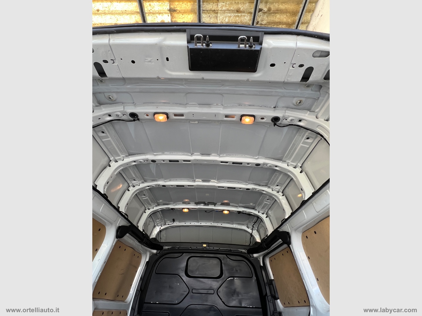 Tran.Cust.300 2.0EcoB.130 L2H2 F.Trend FORD TRANSIT CUSTOM 300 L2H2 PLTA 2.0 CDTI 130 Cv + IVA - immagine 36