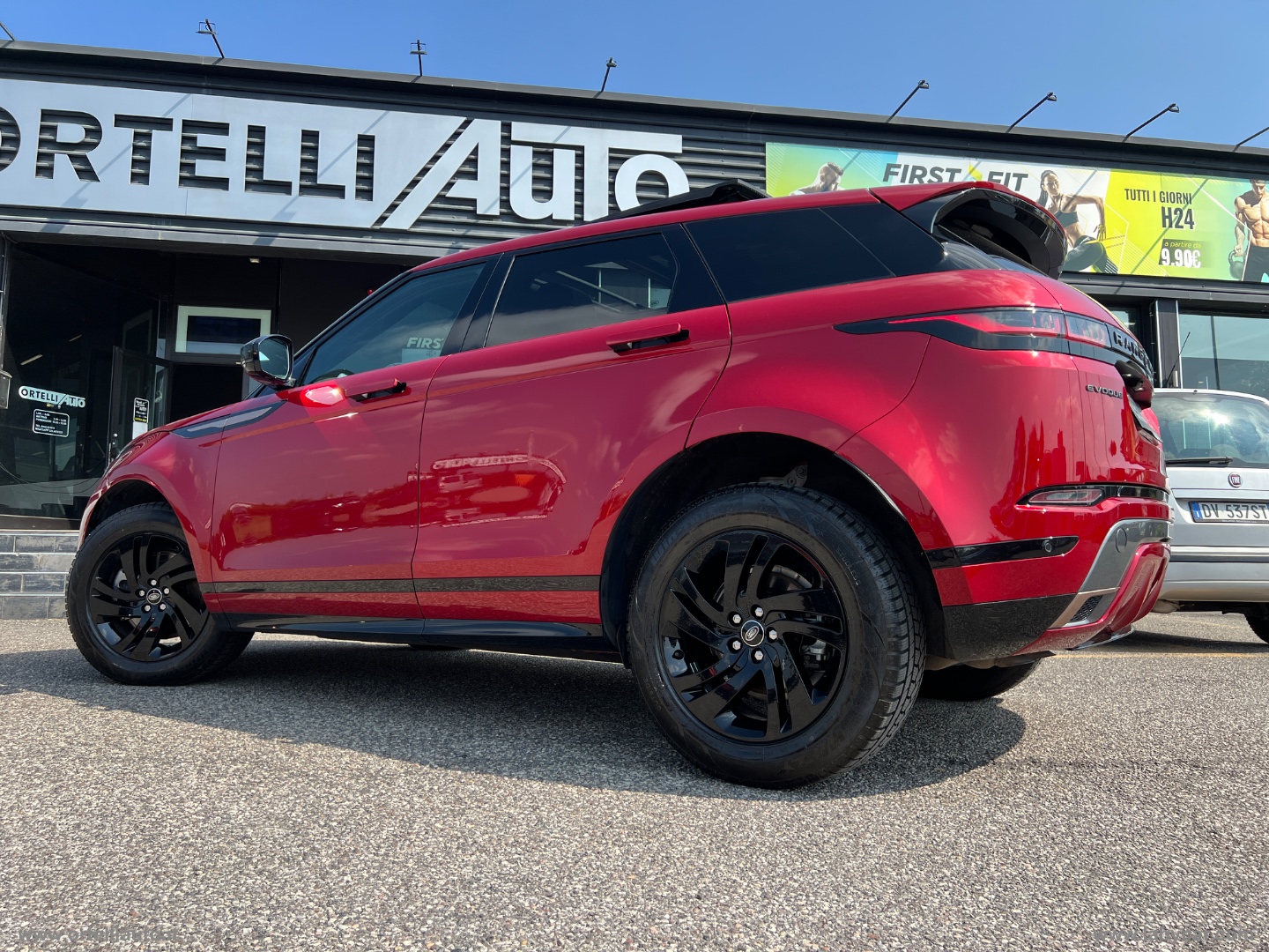 RR Evoque 2.0D I4 163 CV AWD Auto R-D. S - immagine 36