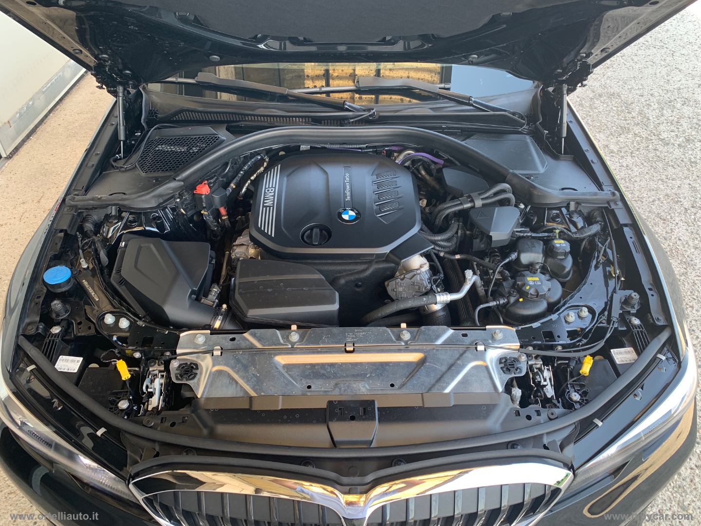318d 48V Touring Business Advantage - immagine 36