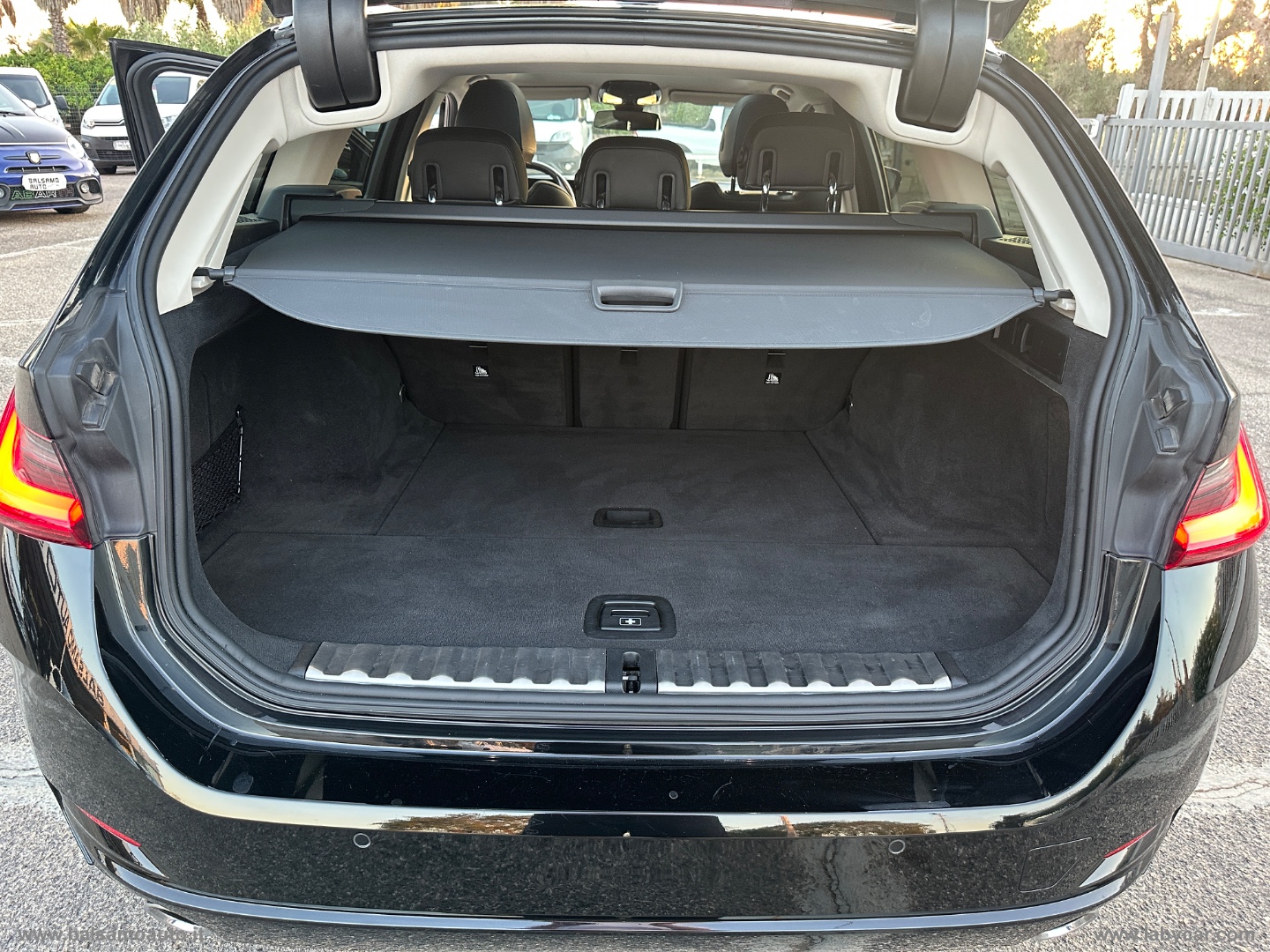 318d 48V Touring SPORT - immagine 36