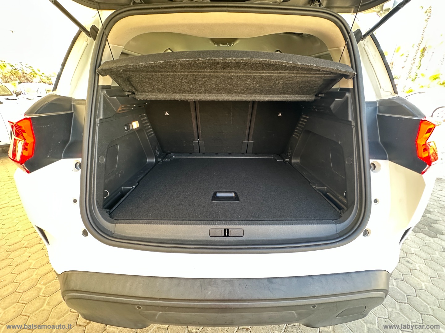 C5 Aircross BlueHDi 130 S&S EAT8 Shine - immagine 36