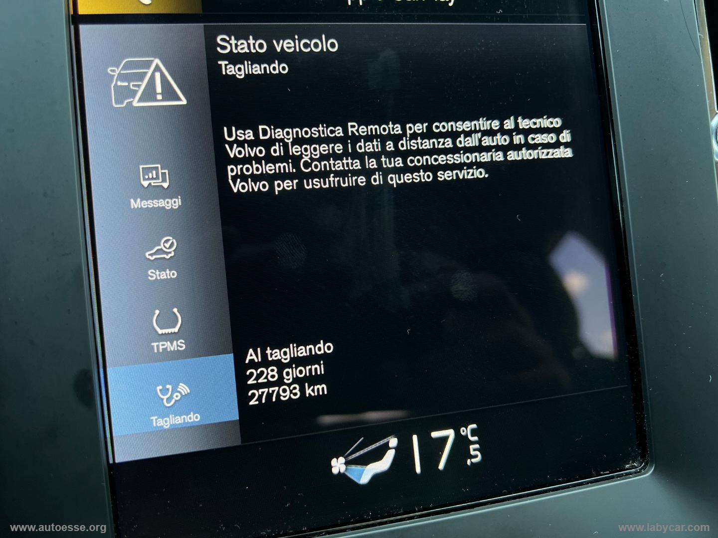 XC40 T2 automatico Essential - immagine 36