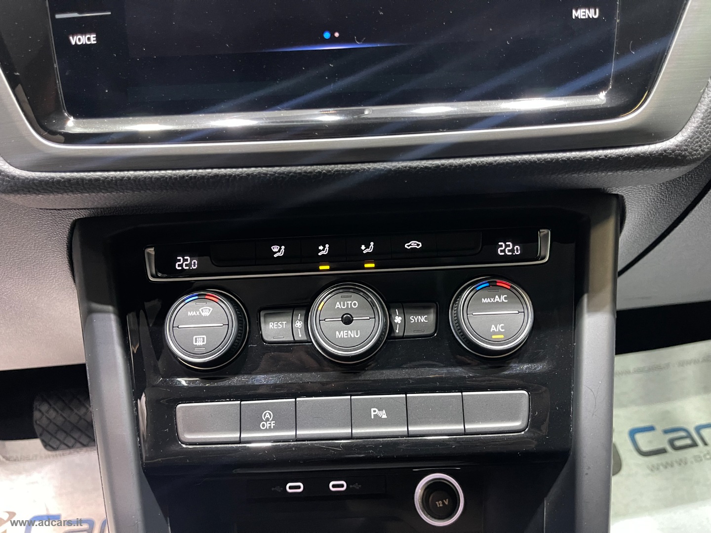 Touran 2.0 TDI 150 CV DSG Business BMT *7 POSTI*CAMBIO AUT.* - immagine 36