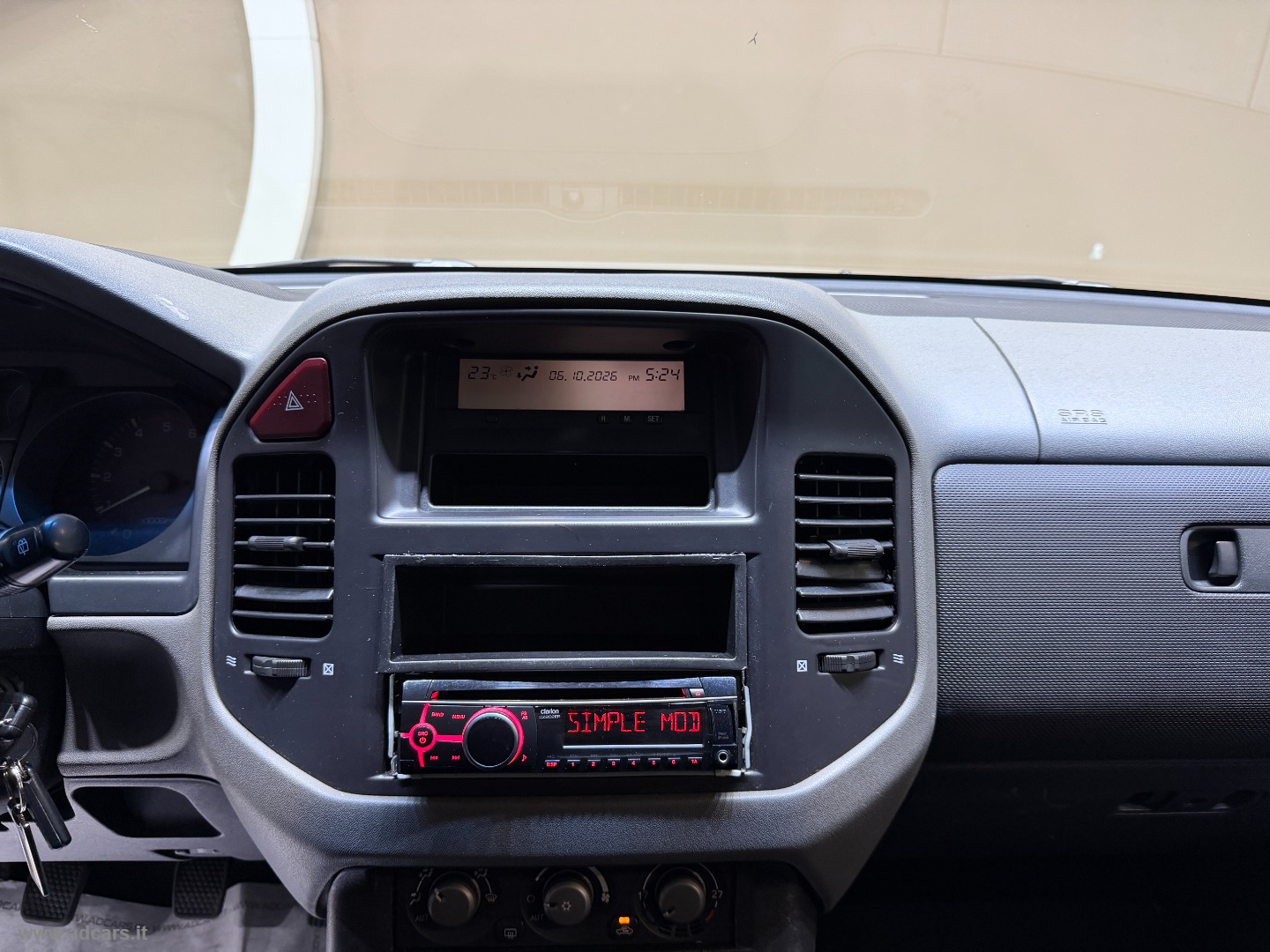 Pajero 3.2 16V DI-D 5p. GLX *7 POSTI*GANCIO TRAINO* - immagine 36