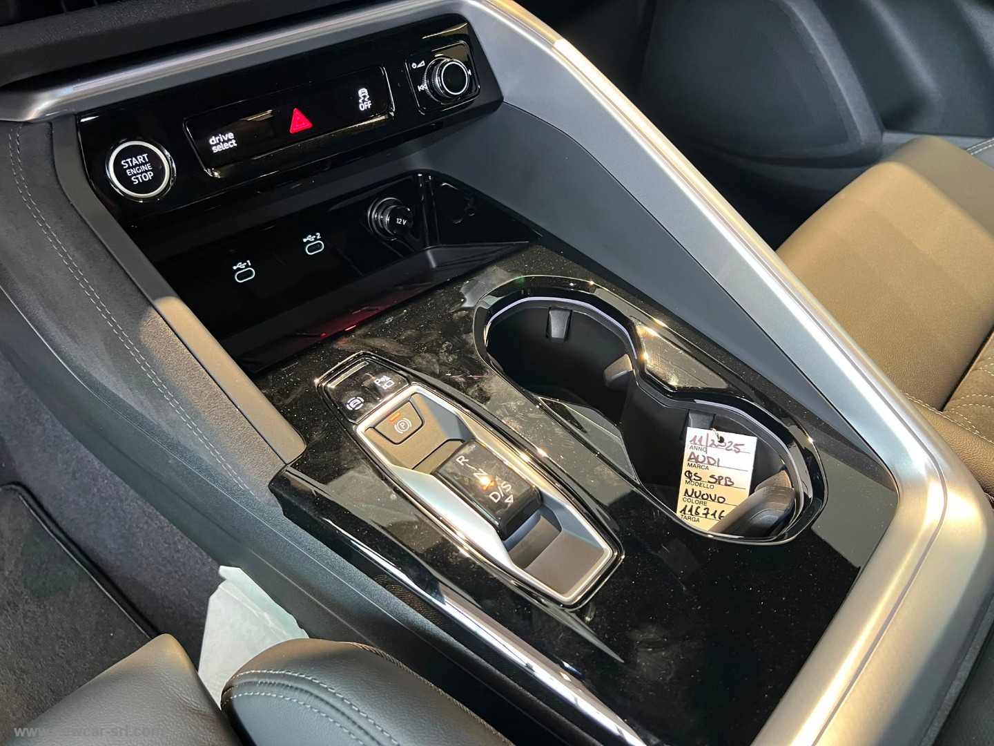 Q5 TDi S tronic quat. Launch ed. S line - immagine 36