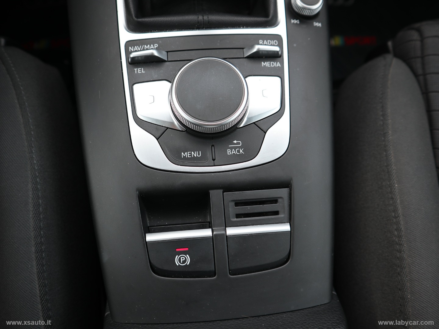 A3 1.6 TDI Sport - immagine 36