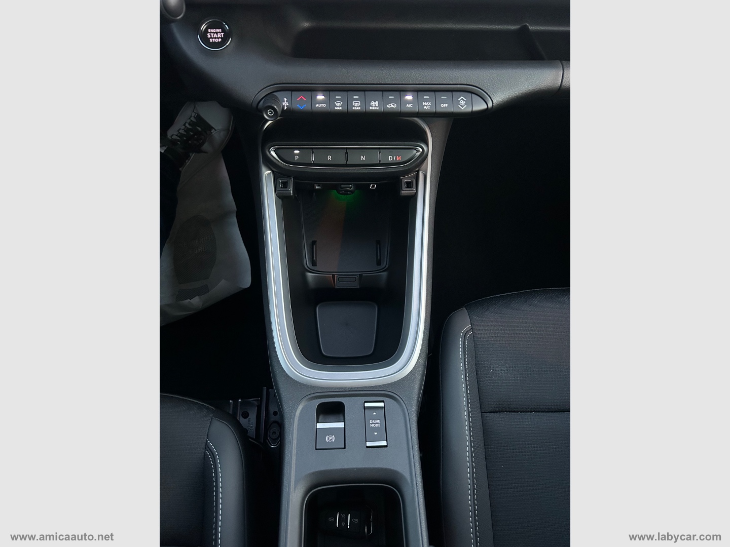 Avenger 1.2 Turbo 110CV e-Hybr. Summit VERNICE BICOLORE GRIGIO GRANITE/TETTO NERO - immagine 36