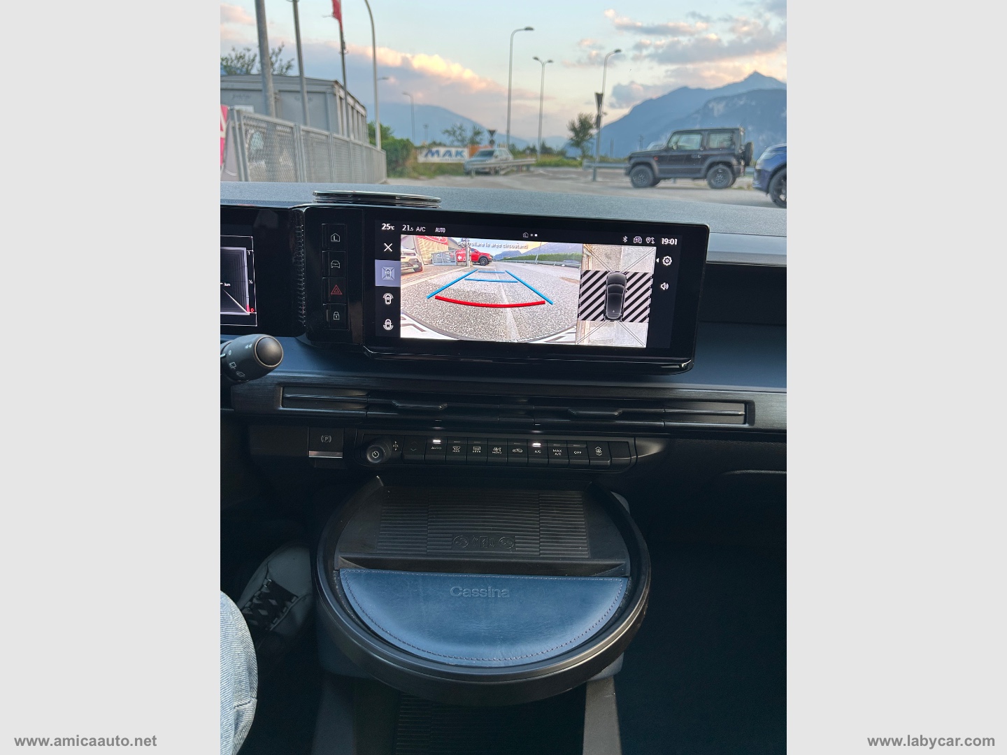 Ypsilon Hybrid e-DCT Ed.Limitata Cassina - immagine 36