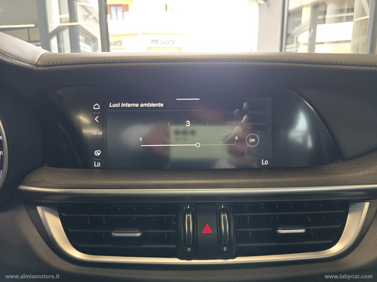 Stelvio 2.2 T.diesel 210 CV AT8 Q4 Ti - immagine 36