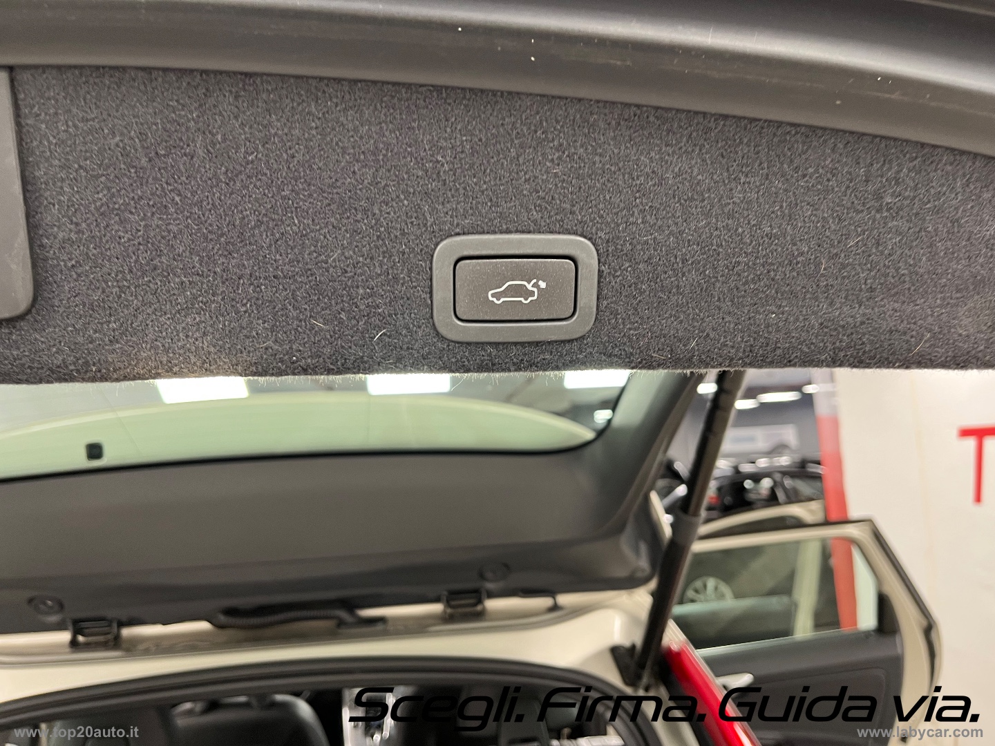 XC60 D5 AWD Geartronic Summum|TETTO|PELLE - immagine 36