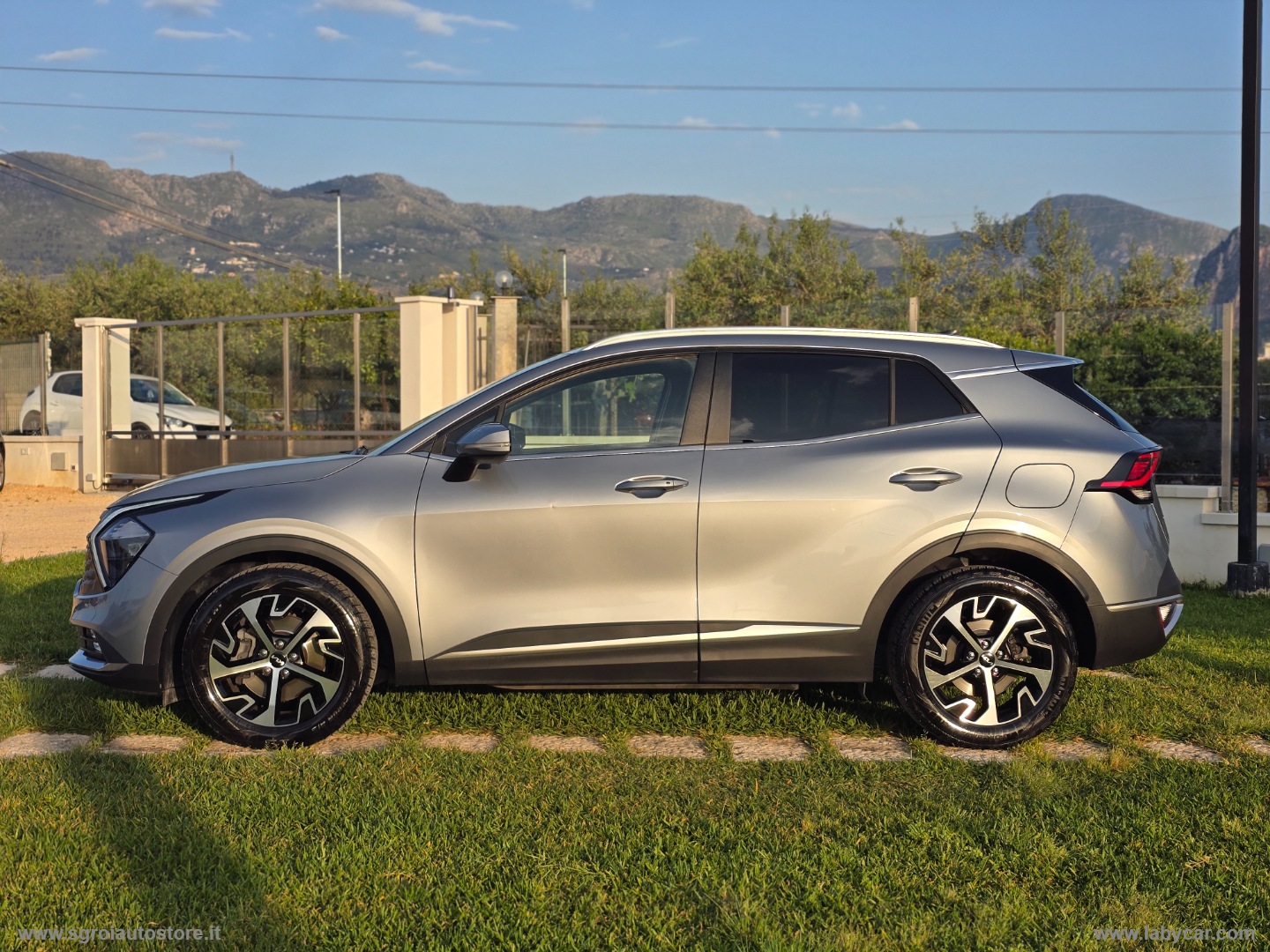 Sportage 1.6 CRDi MHEV DCT Style - immagine 36