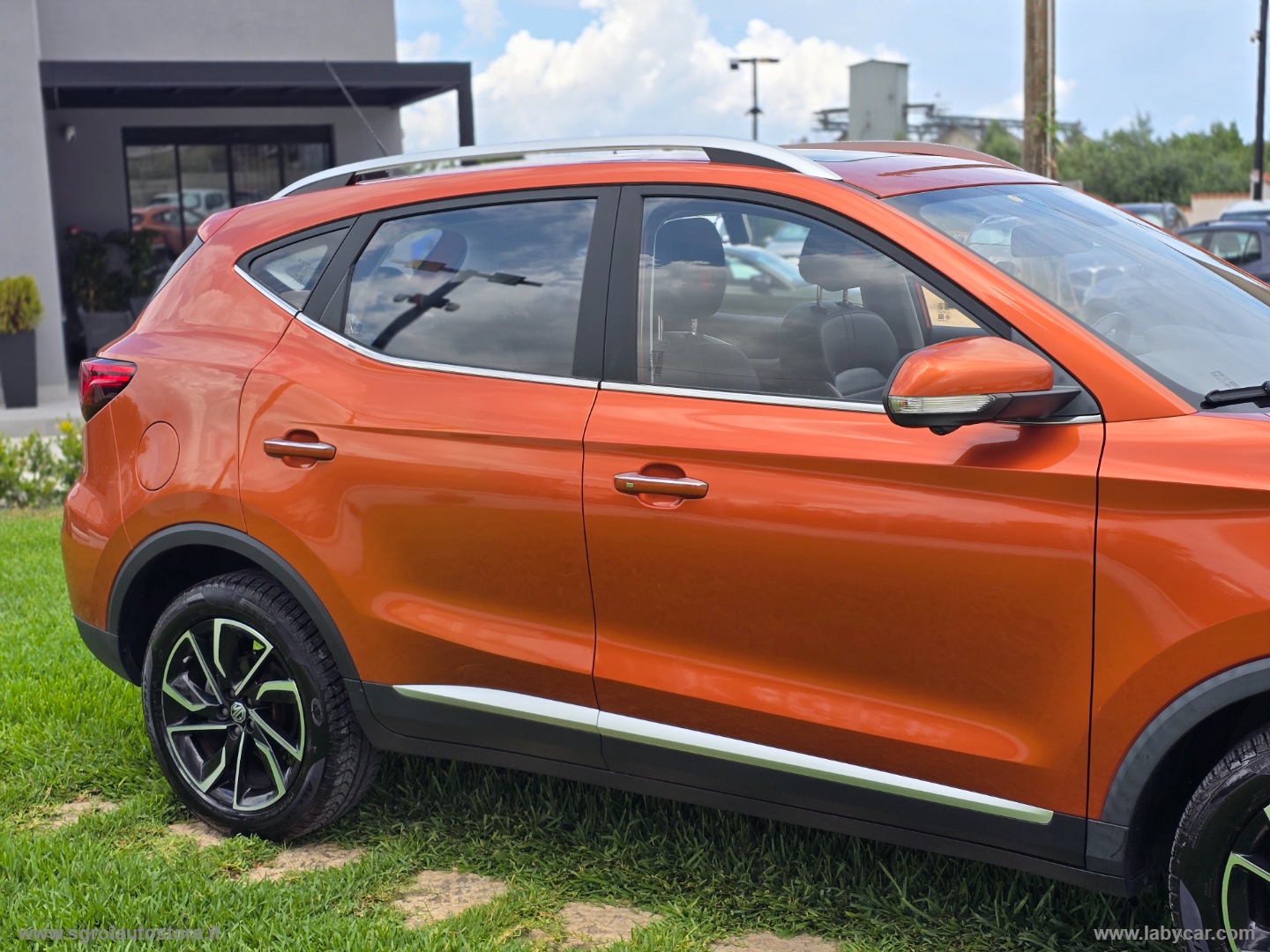 ZS 1.0T-GDI Luxury TETTUCCIO - immagine 36