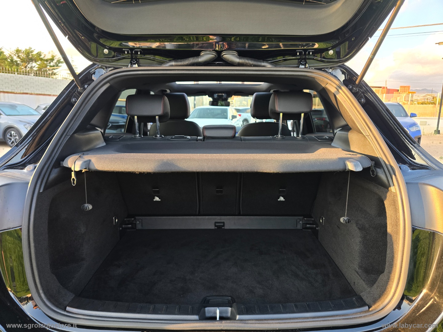 GLA 220 d Automatic AMG Premium TETTUCCIO - immagine 36