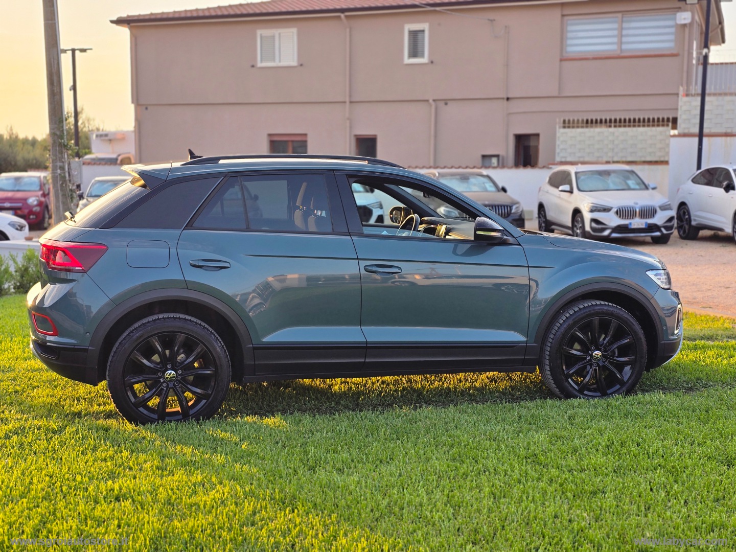 T-Roc 2.0 TDI SCR Style - immagine 36