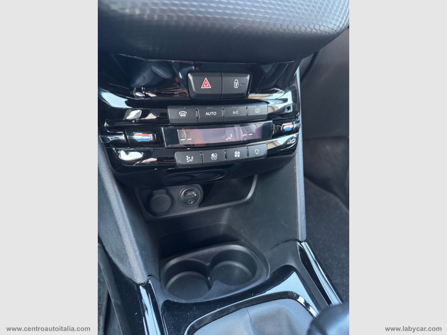 2008 PureTech Turbo 110 S&S Allure - immagine 36